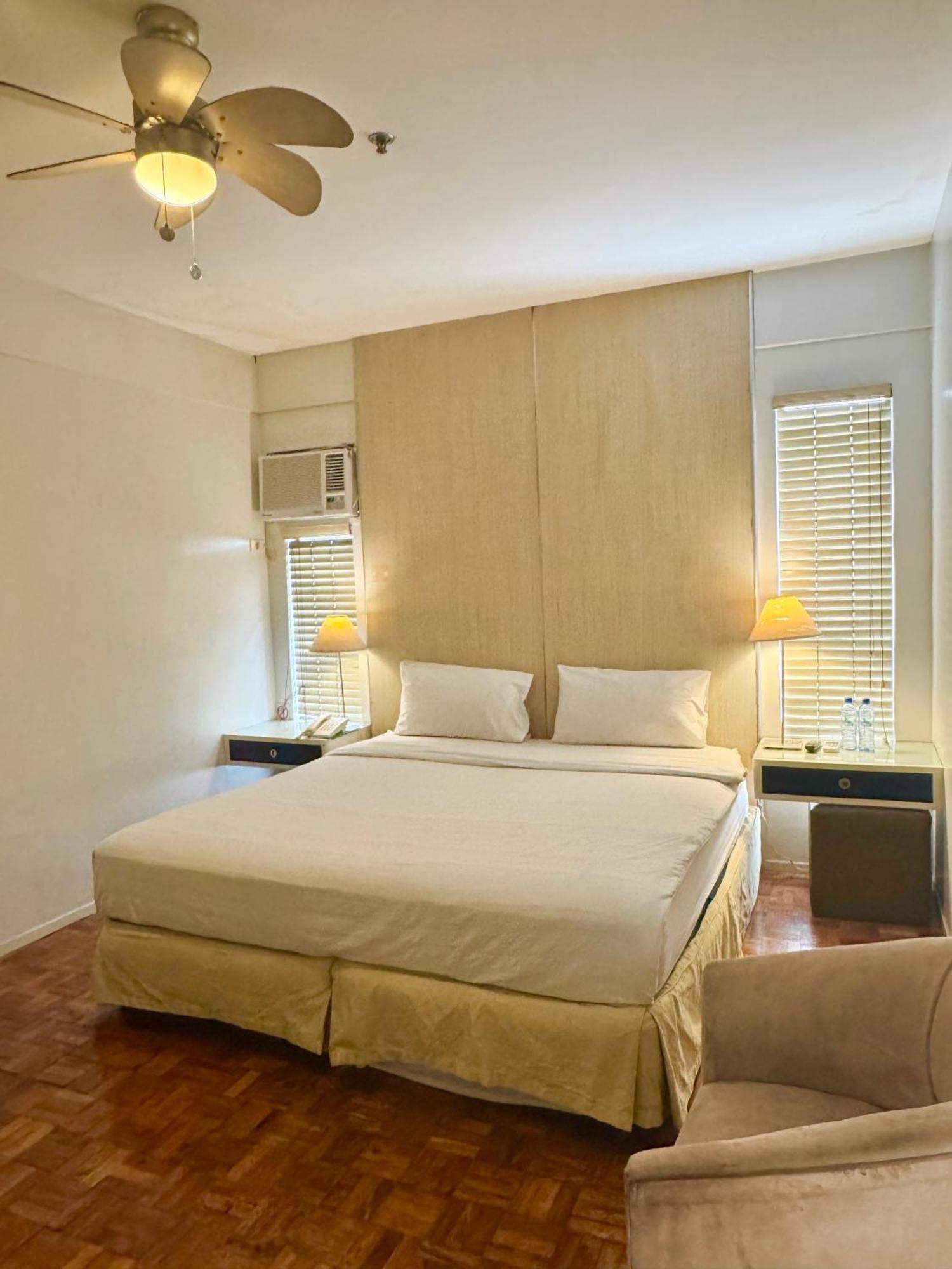 The Clipper House, Poblacion Makati Manila Room photo