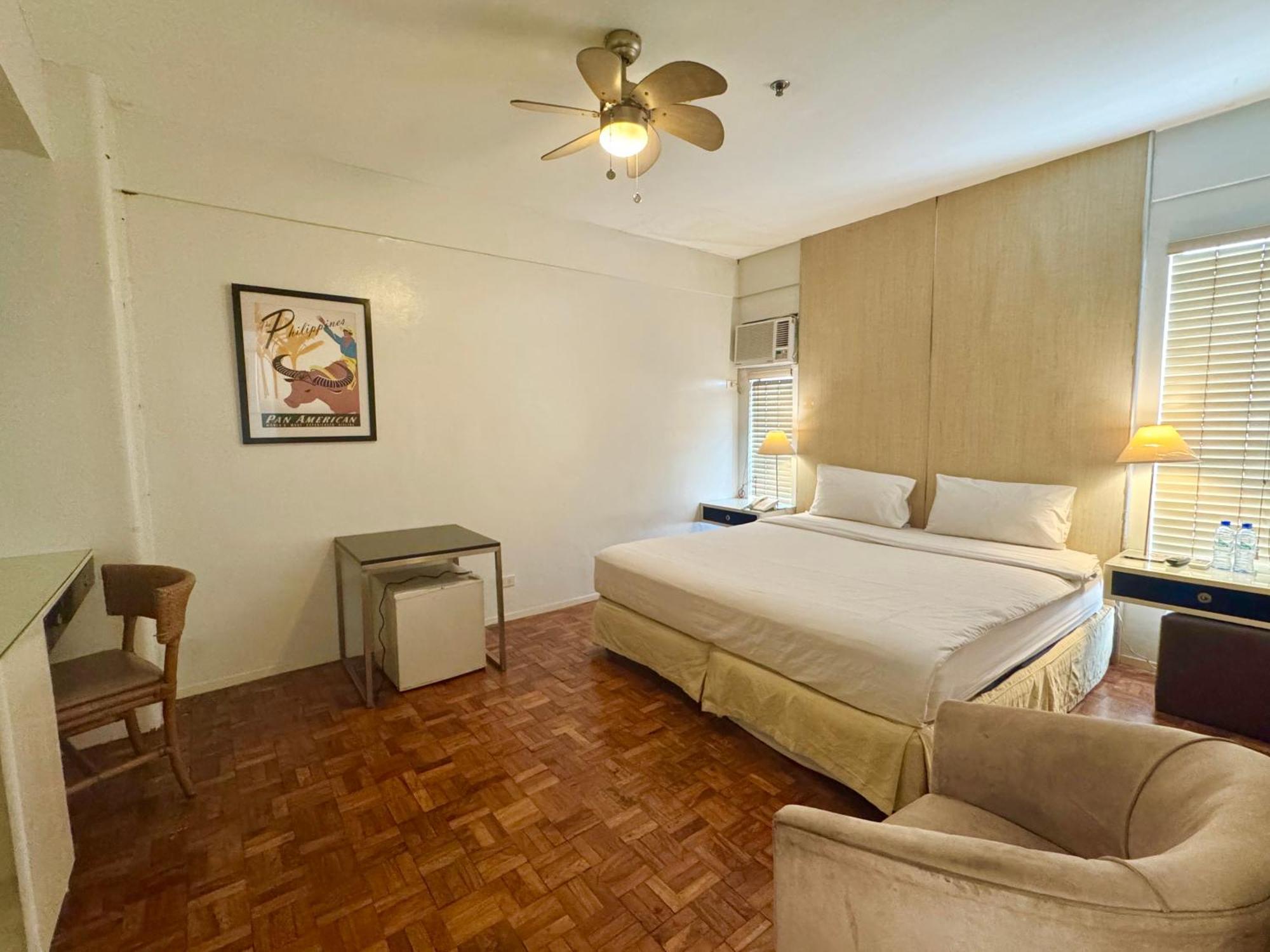 The Clipper House, Poblacion Makati Manila Room photo
