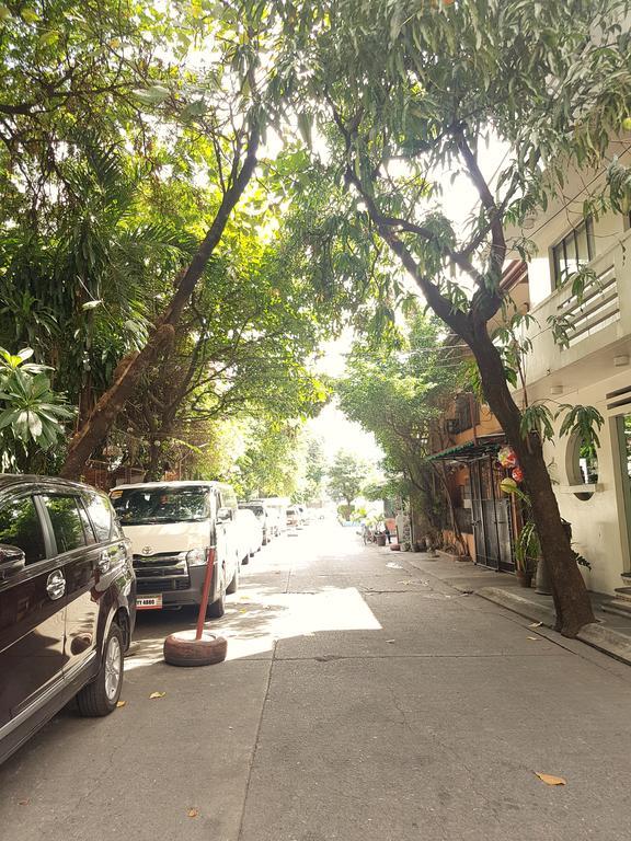 The Clipper House, Poblacion Makati Manila Exterior photo