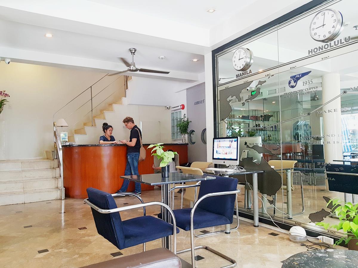 The Clipper House, Poblacion Makati Manila Exterior photo